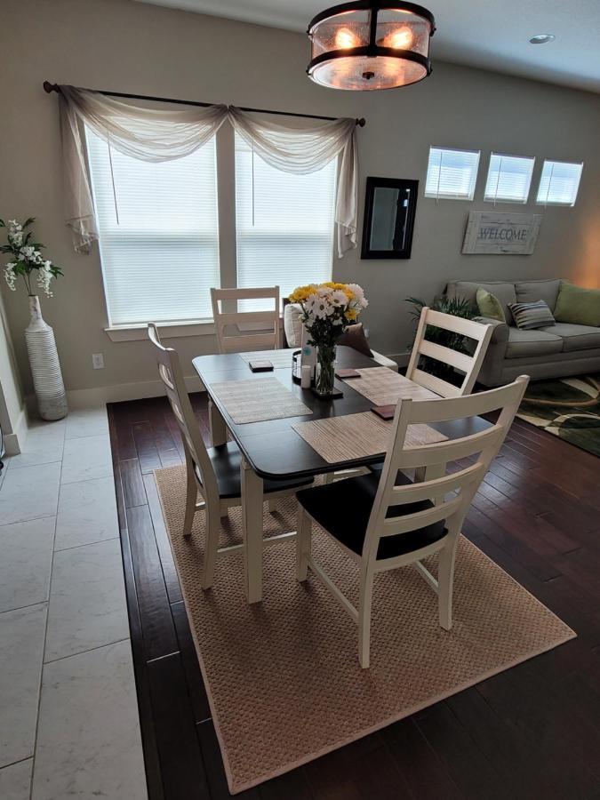 Spacious Townhouse Minutes From Downtown Sa. San Antonio Esterno foto