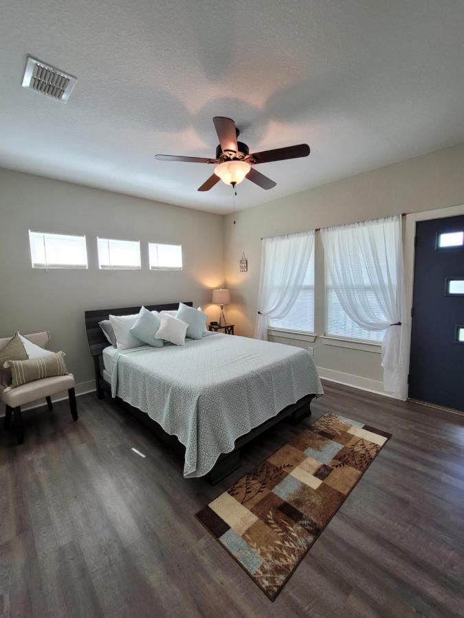 Spacious Townhouse Minutes From Downtown Sa. San Antonio Esterno foto